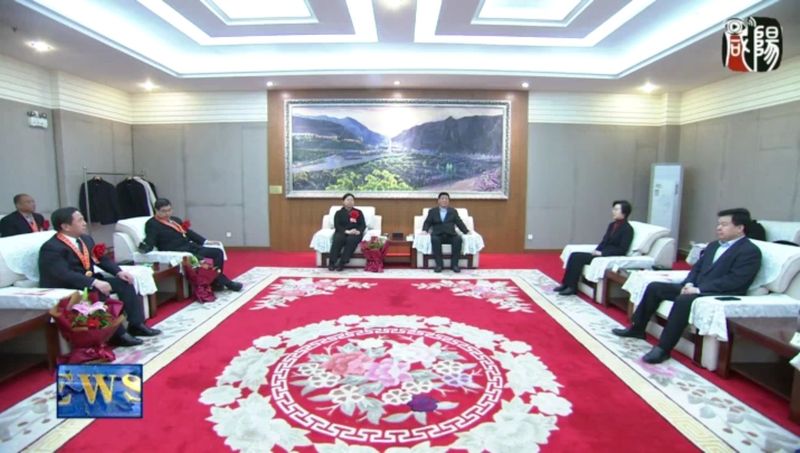 【视频新闻】杨长亚卫华在接见我市全国脱贫攻坚先进个人和先进集体代表时强调：大力弘扬脱贫攻坚精神 昂首阔步挺进乡村振兴新征程