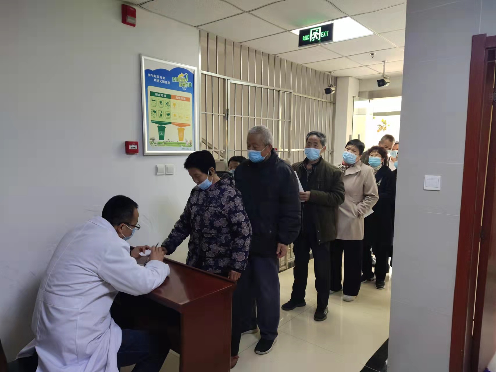 秦都区马庄街道发挥组织优势  助力疫苗接种
