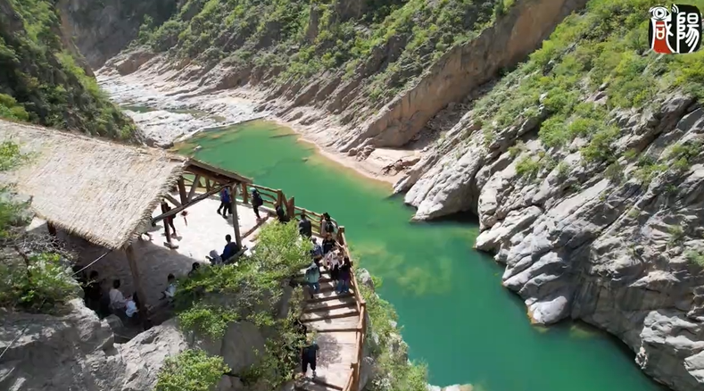 【視頻】涇陽(yáng)鄭國(guó)渠旅游風(fēng)景區(qū)：山泉飛瀑 美景如畫