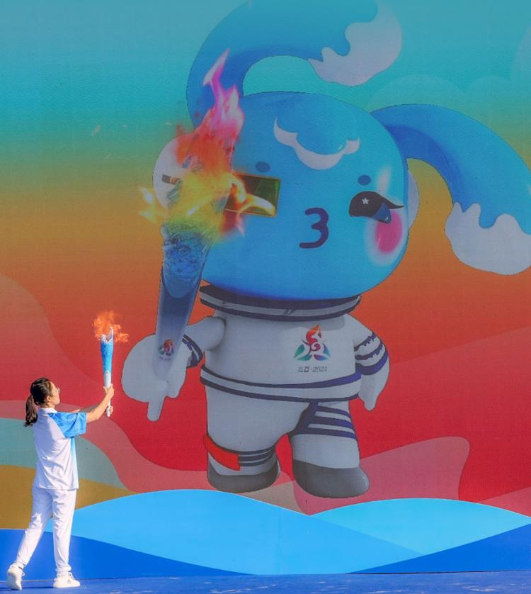 弘扬文化的舞台 民族团结的盛会——写在第十二届全国少数民族传统体育运动会开幕之际