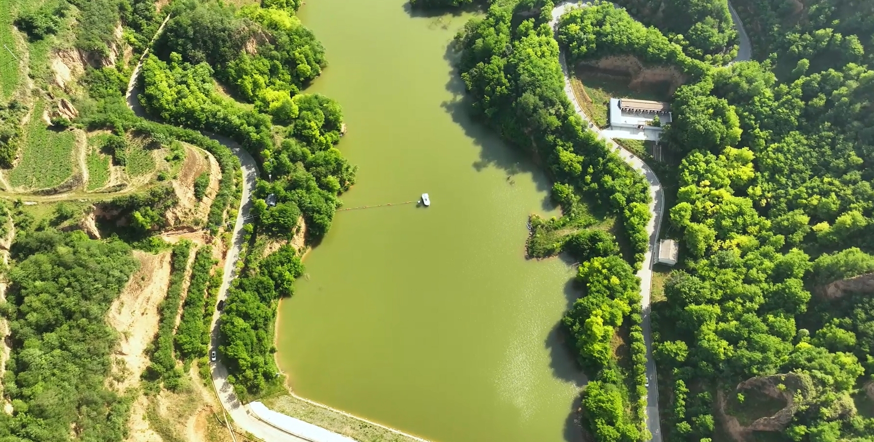 【视频】旬邑县：绿水青山卧龙潭