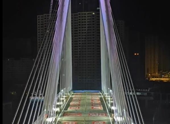 【视频】885米！约5万吨！咸阳之夜C位非它莫属！