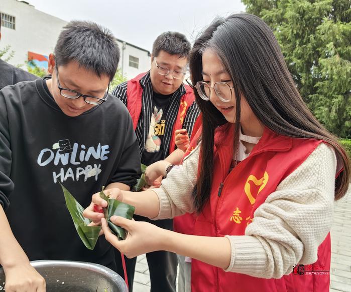 彬州市北極鎮(zhèn)：新時(shí)代文明實(shí)踐讓端午情更濃粽更香