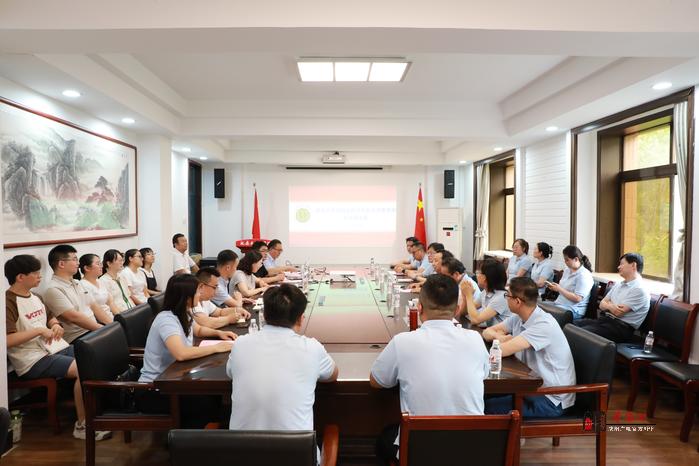 延安大学咸阳医院：加强科研合作与交流  共谱院校合作新篇章