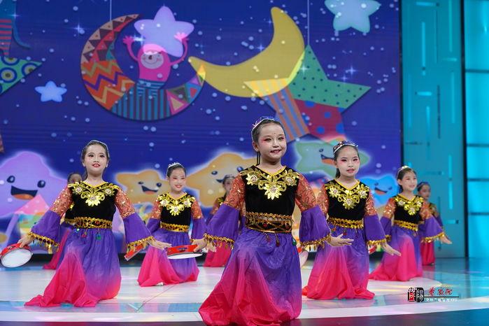 “缤纷夏日 童星闪耀”  2024年咸阳市广播电视台少儿才艺展演活动举办