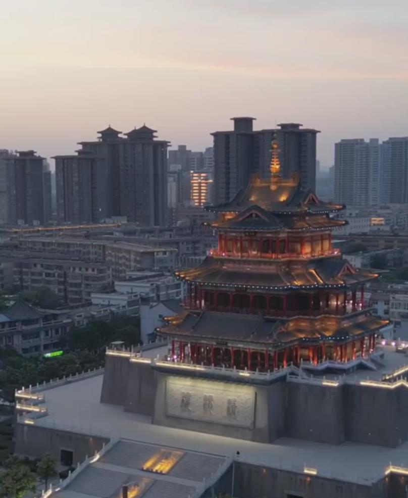 【视频】陕西咸阳：西北第一名楼——清渭楼 