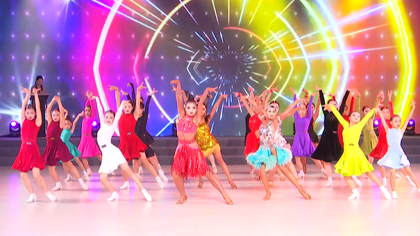 陕西省体育舞蹈公开赛（咸阳站）暨第一舞者体育舞蹈精英赛在咸阳精彩开赛