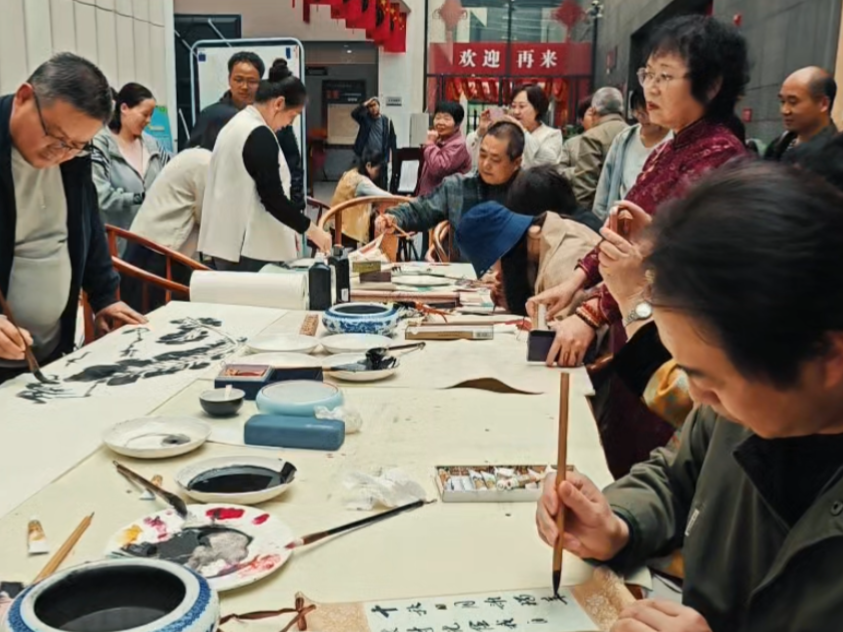 【视频】假期第五天！市民文化中心人气持续攀升