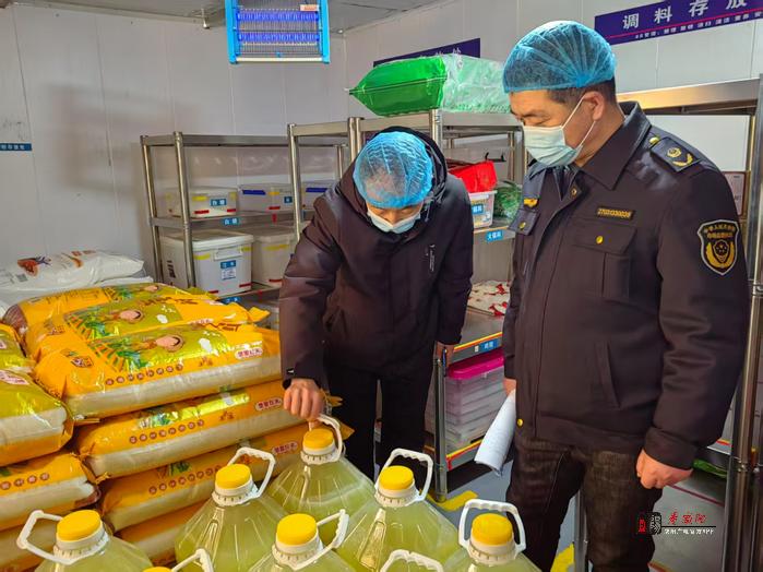 筑牢校園食品安全“防火墻”   全力護(hù)航春季開學(xué)“第一餐”