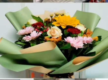 匿名鲜花暖人心 | 延安大学咸阳医院急诊医学科护士收获“最美节...