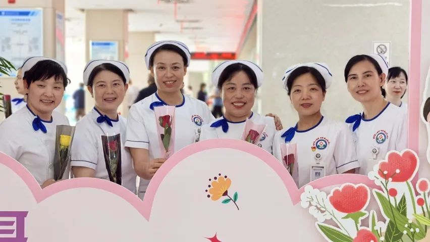 5·12国际护士节，他们这样过......