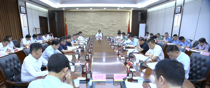 【视频新闻】夏晓中在市委退役军人事务暨双拥工作领导小组会议上...