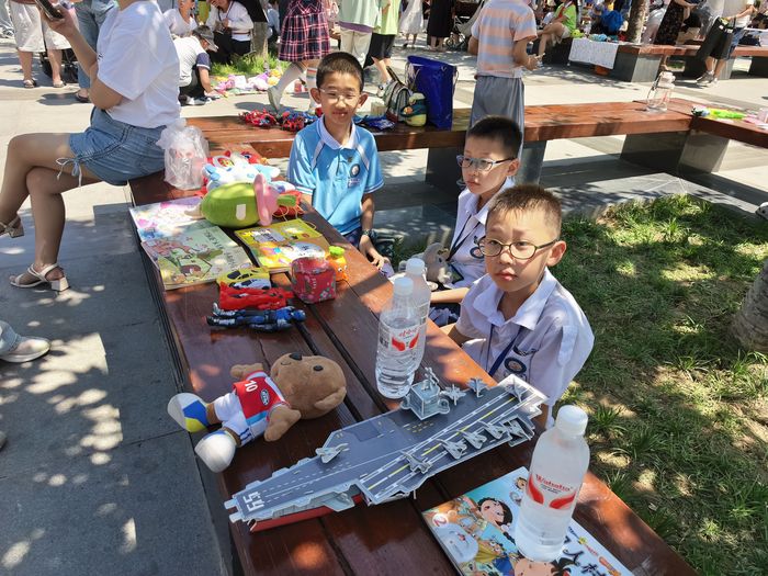 以物会友！渭城区中小学生文化市集今日开市