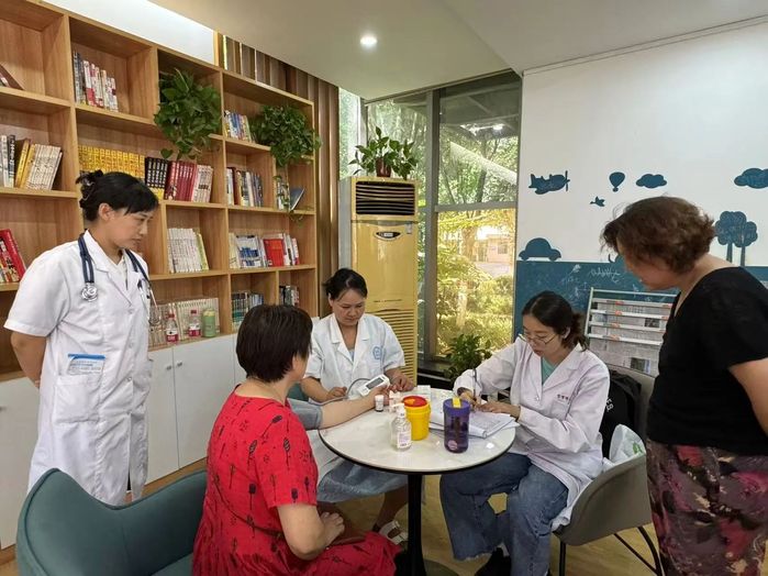 咸阳一院秦都医院（秦都区古渡办社区卫生服务中心）荣膺“陕西省...